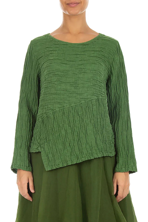Asymmetrische Bluse aus Crinkle-Seide und Leinen in Kleeblattgrün