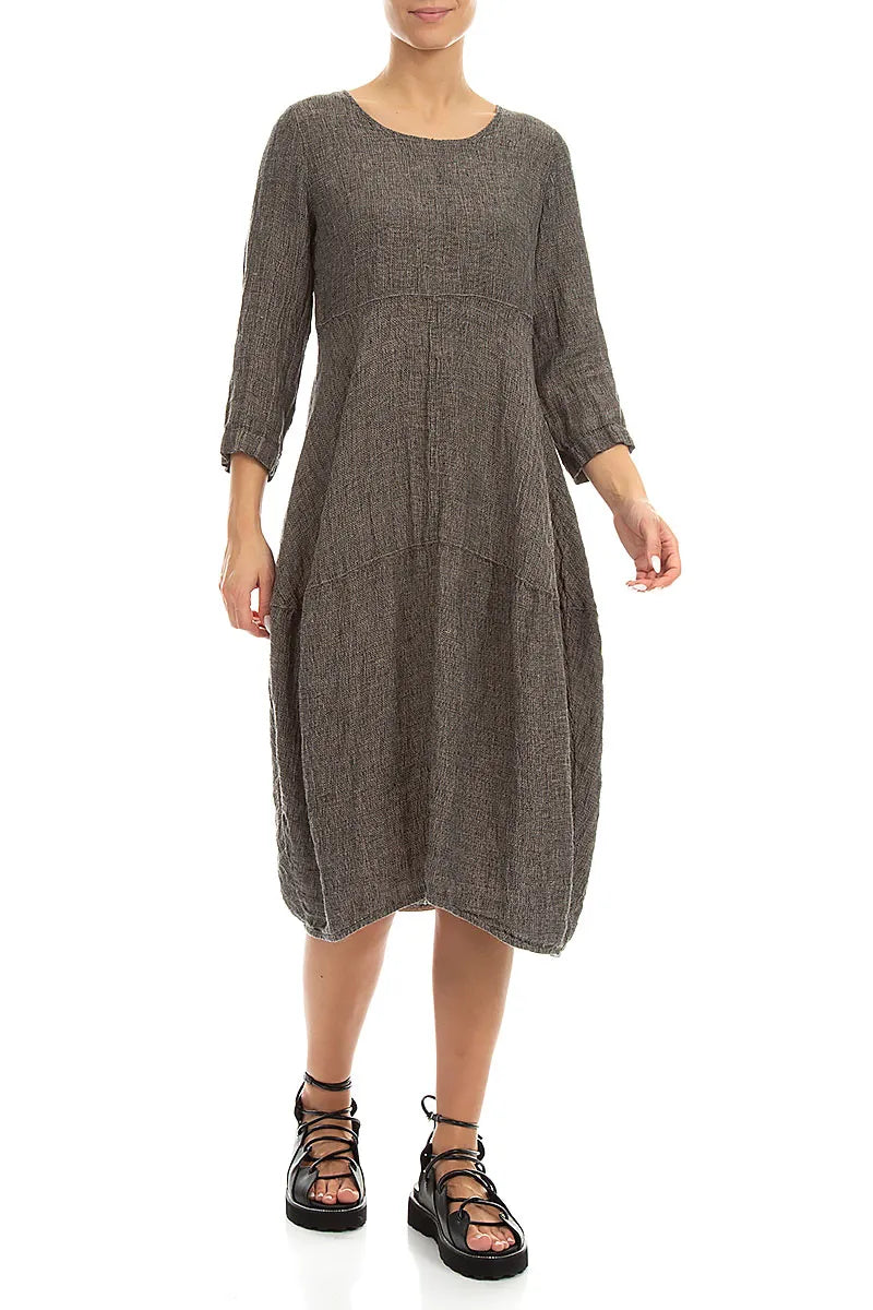 Kleid aus beigefarbenem Leinen mit Ballonmuster