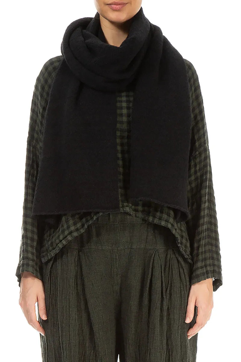 Black Knitted Wool Scarf 1