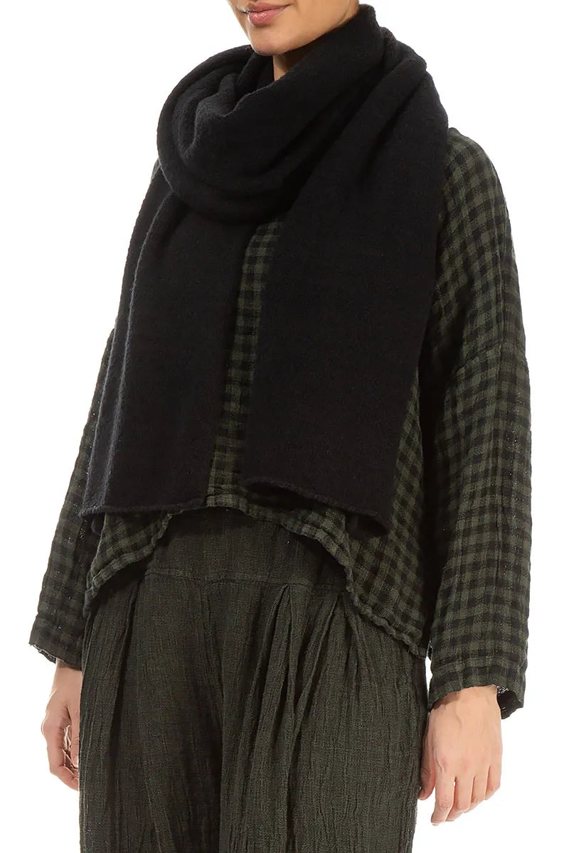 Black Knitted Wool Scarf 3