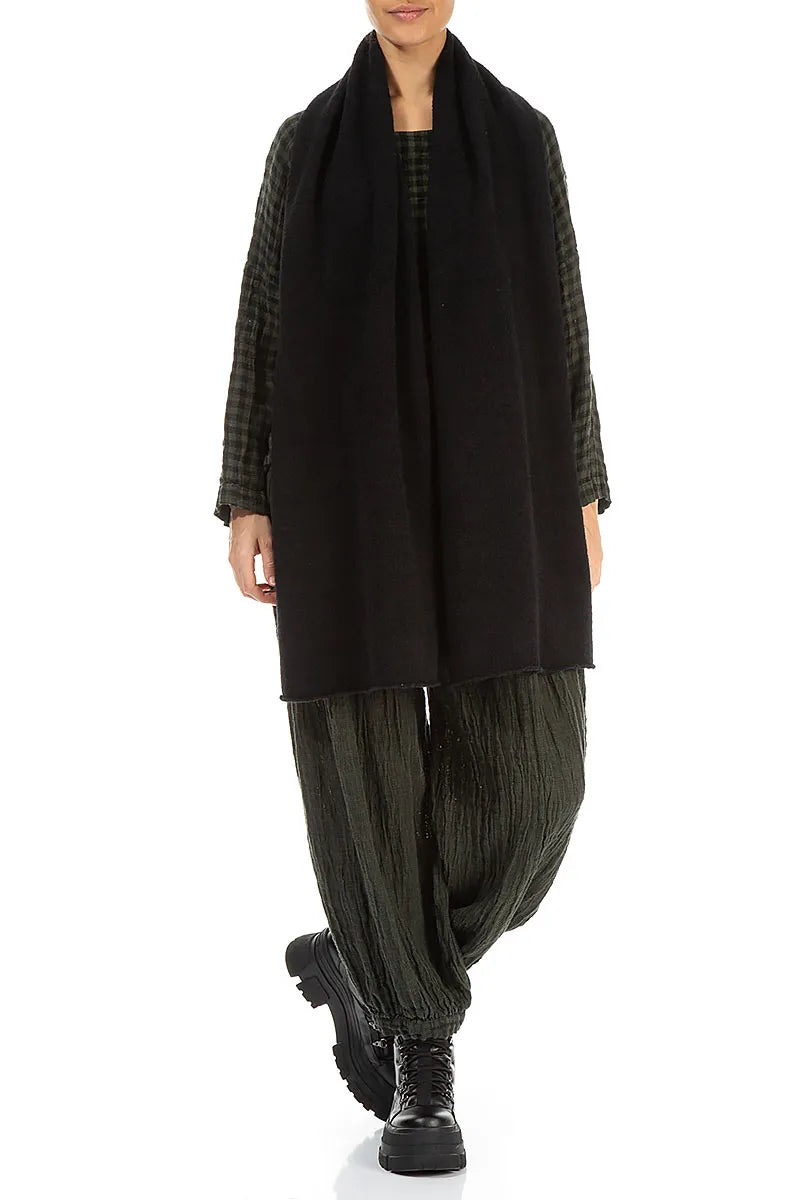 Black Knitted Wool Scarf 2