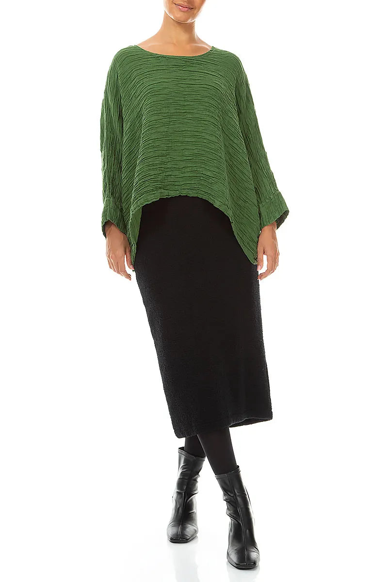 Boxy-Bluse aus Crinkle-Seide in Kleeblattgrün