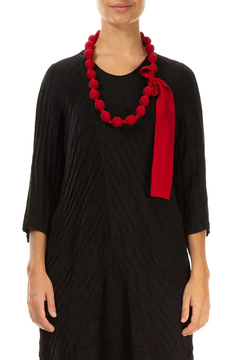 Kirschrote Seidenperlenkette