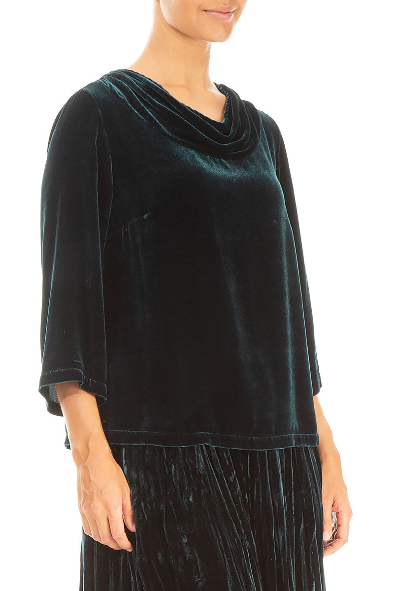 Chemisier en velours de soie à col bénitier et motif paon