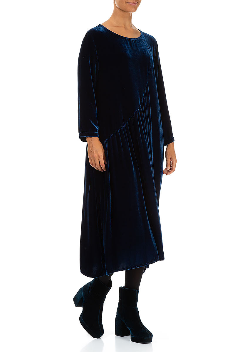 Robe drapée en velours de soie bleu roi