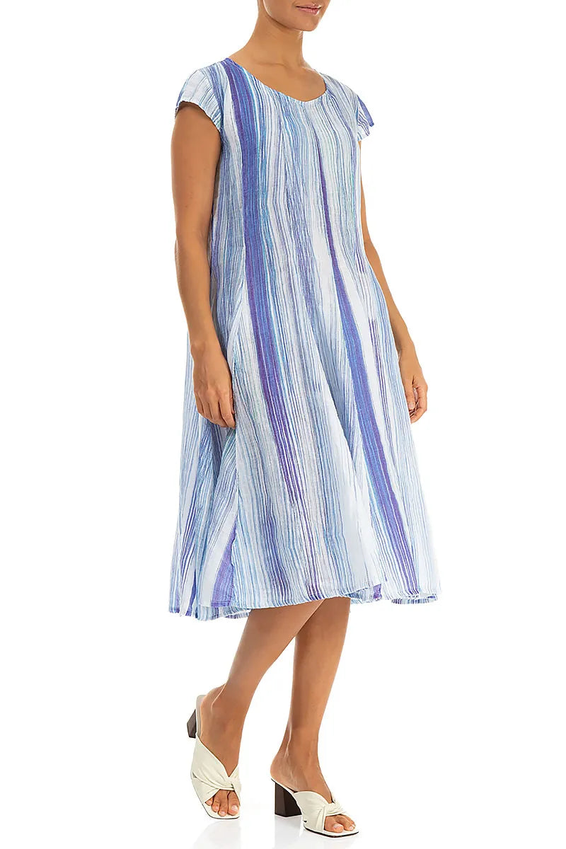Robe évasée en lin rayé bleu délavé