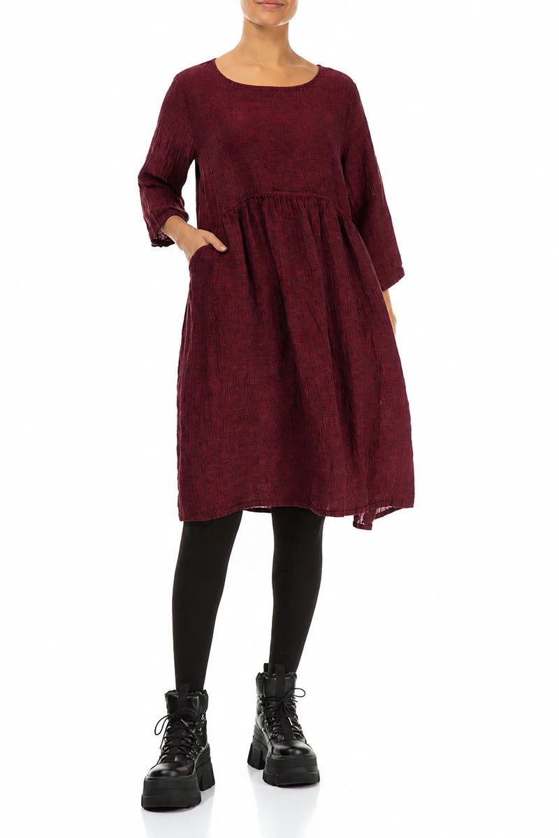 Ausgestelltes Midi-Kleid aus Leinenmischgewebe in Rubinrot-Mélange