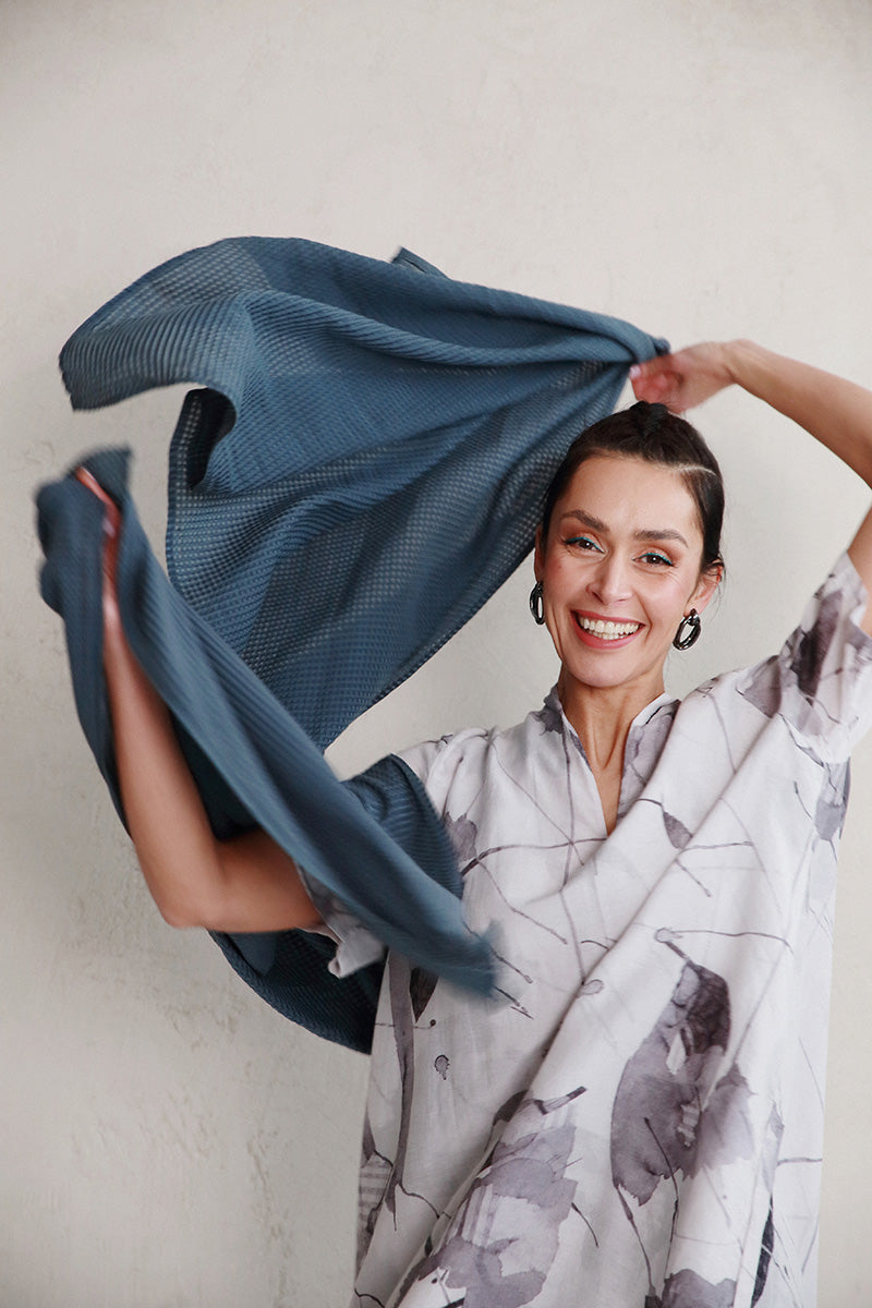 Graphite Textured Silk Cotton Scarf 6