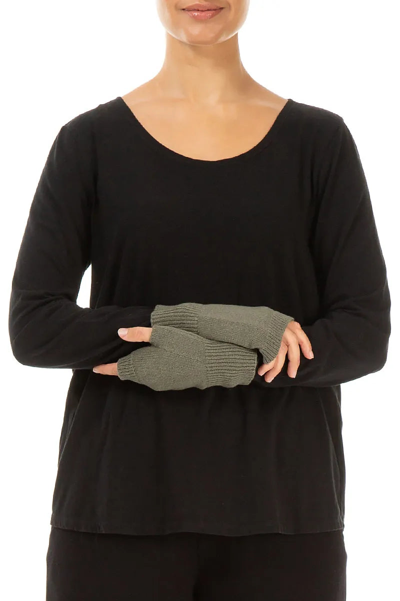 Manchettes en laine douce kaki