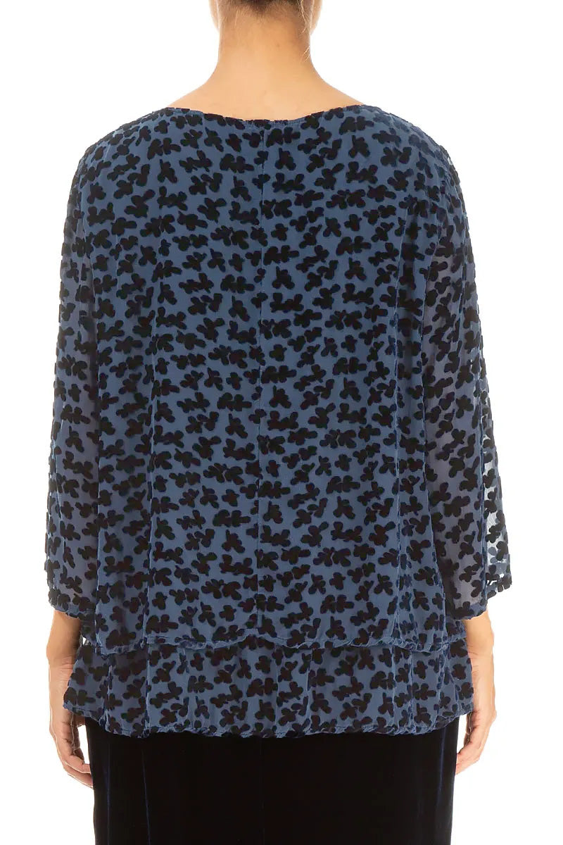 Chemisier en velours de soie bleu royal à pétales dévorés superposés