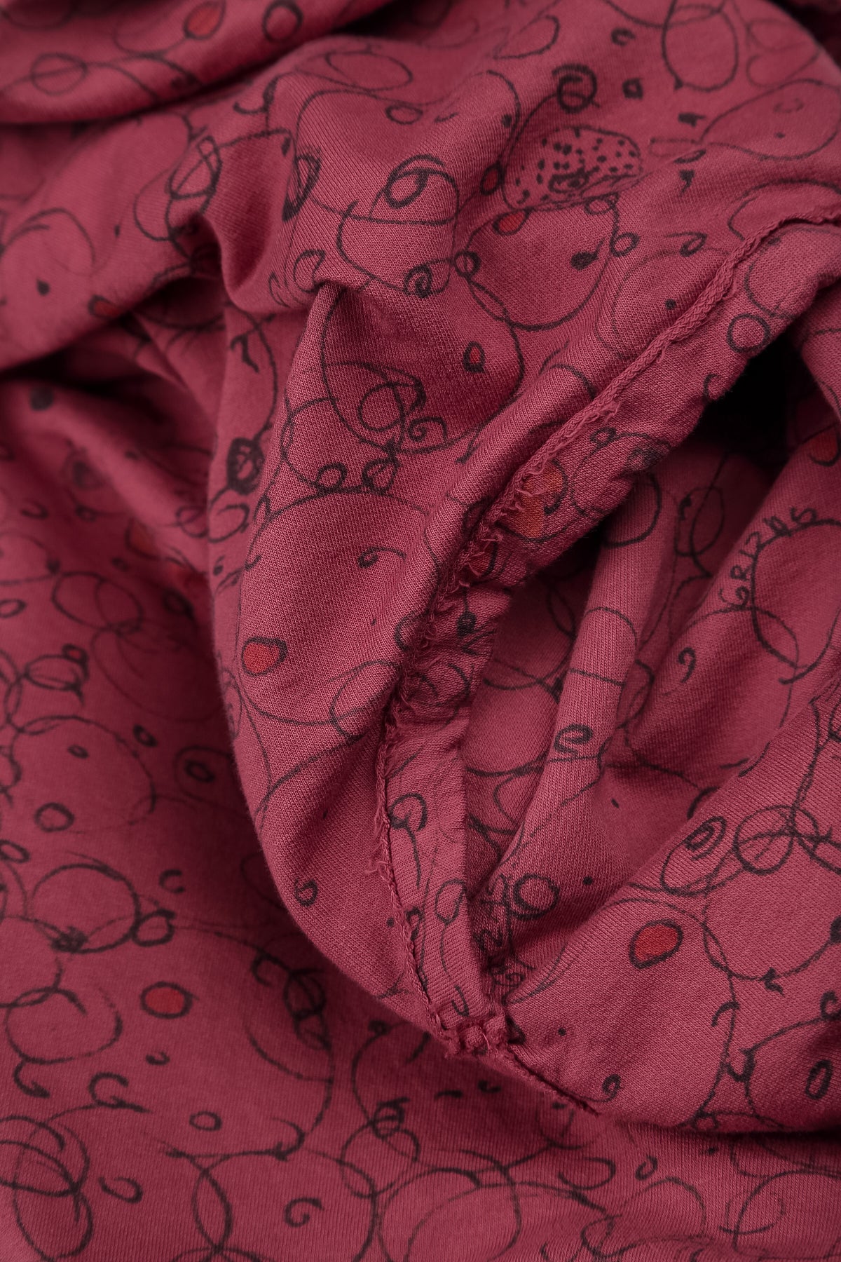 Robe longue en coton à croquis abstrait rubis antique