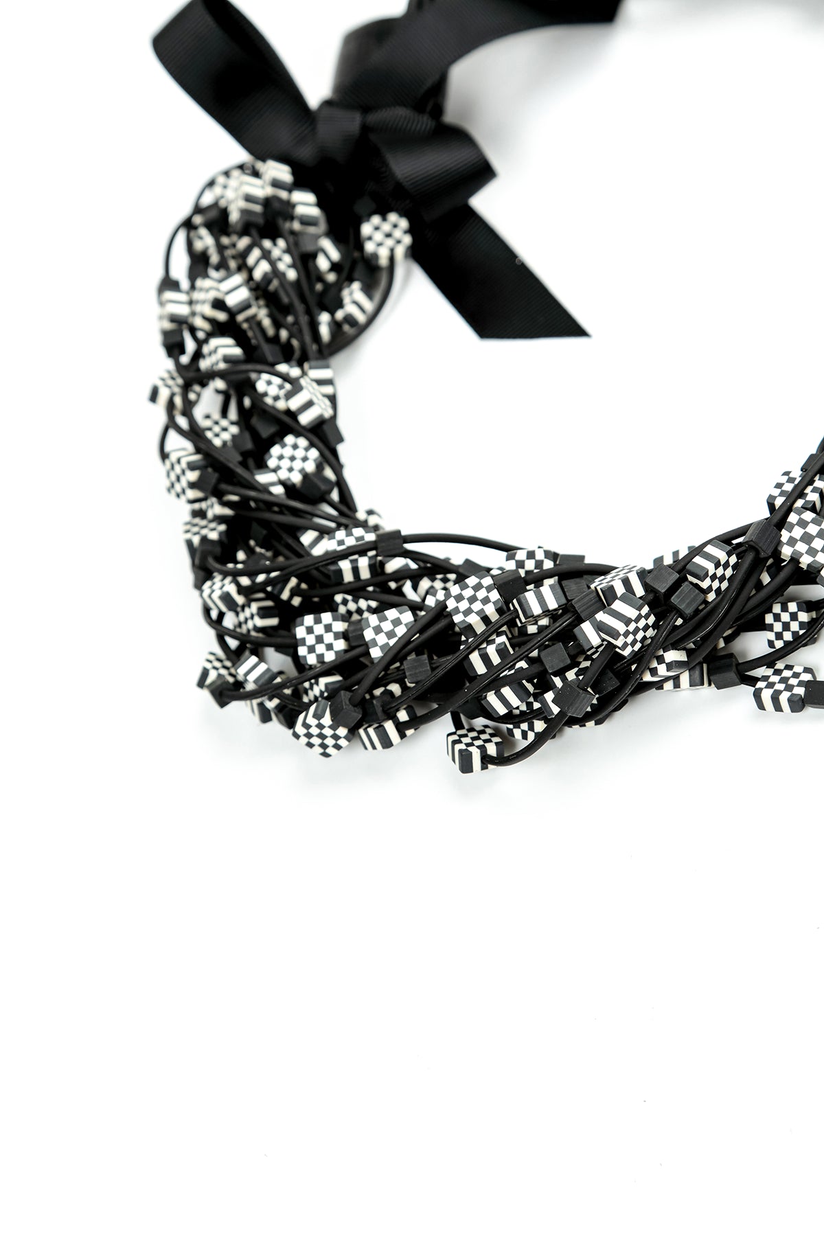 Monochrome Layer Clay Necklace 4