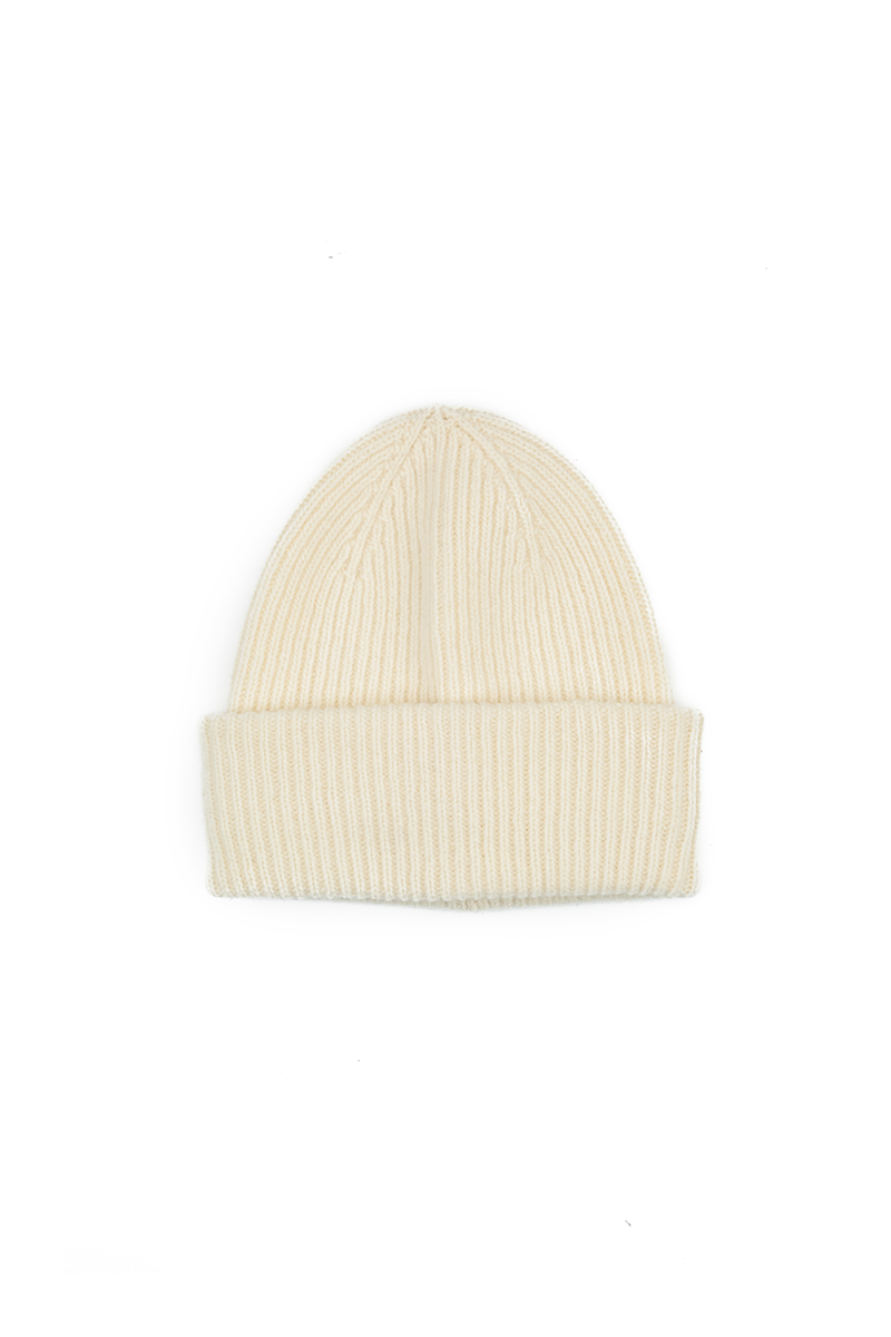 Bonnet en laine douce blanc cassé