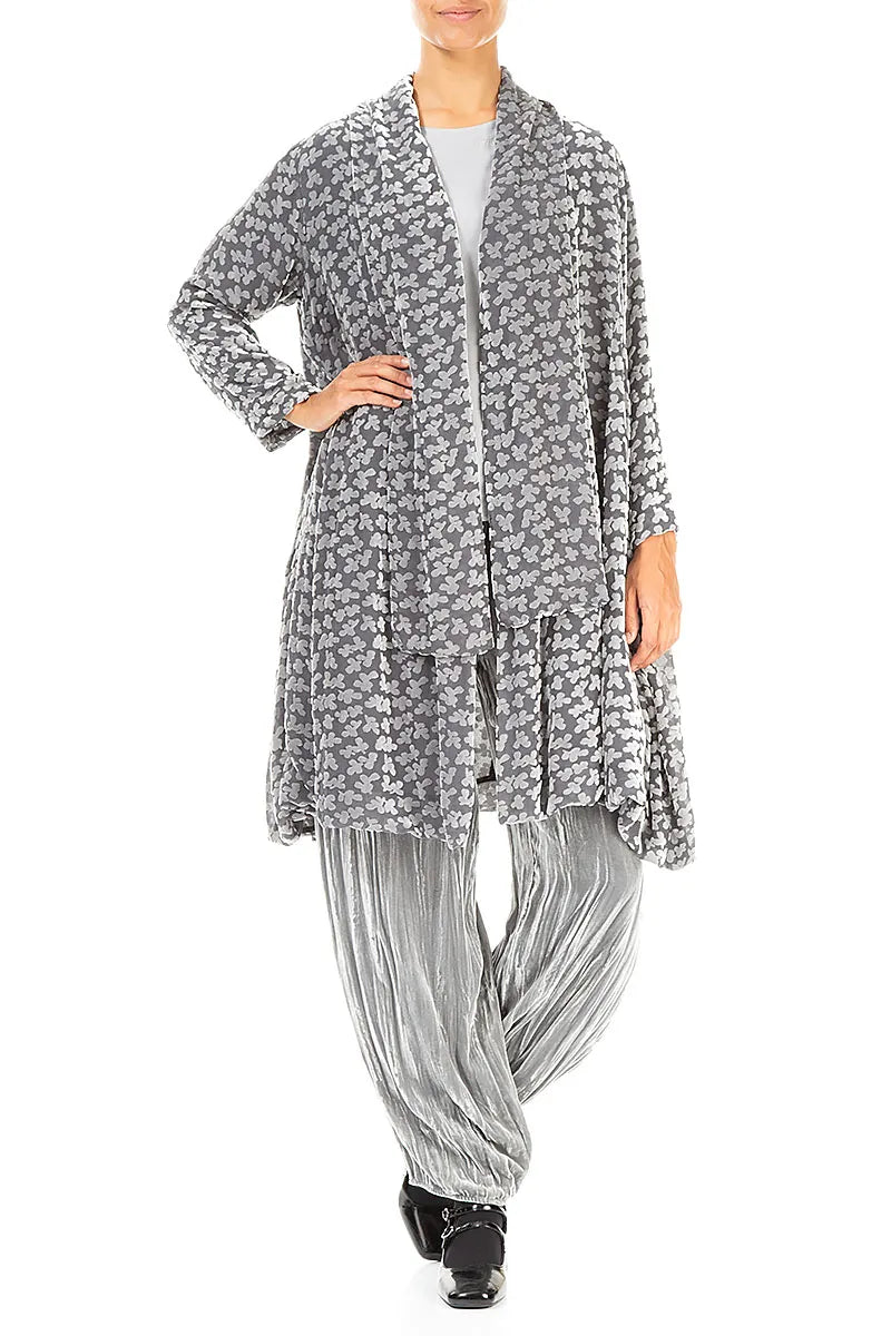 Veste en velours de soie argentée à pétales dévorés ouverts