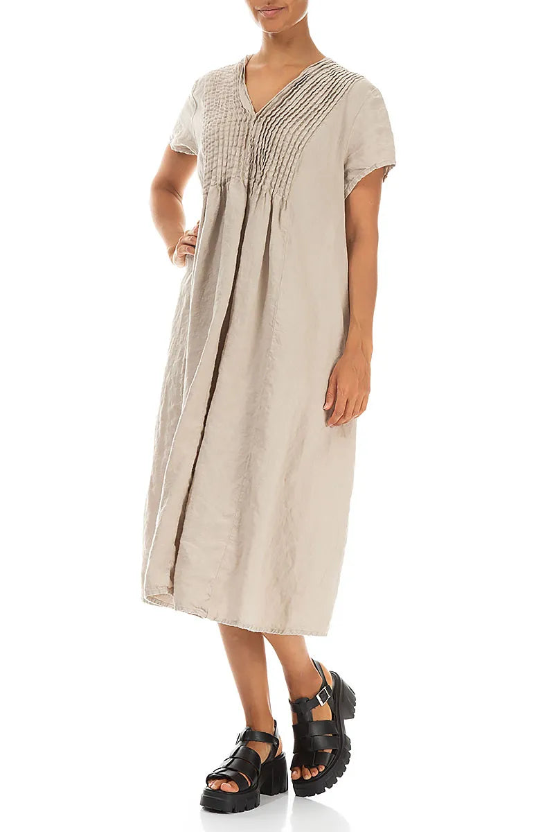Romantisches beiges Leinen-Midikleid