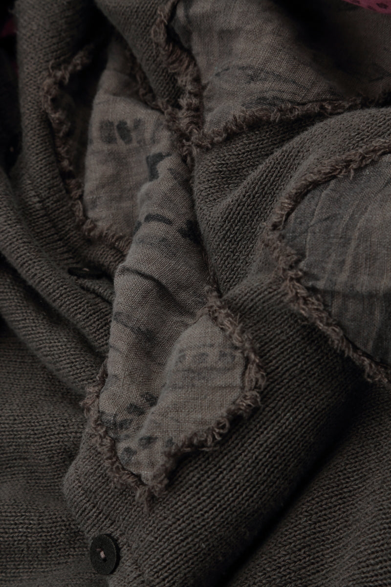 Serenity Patch Décor Truffle Linen Cardigan 5