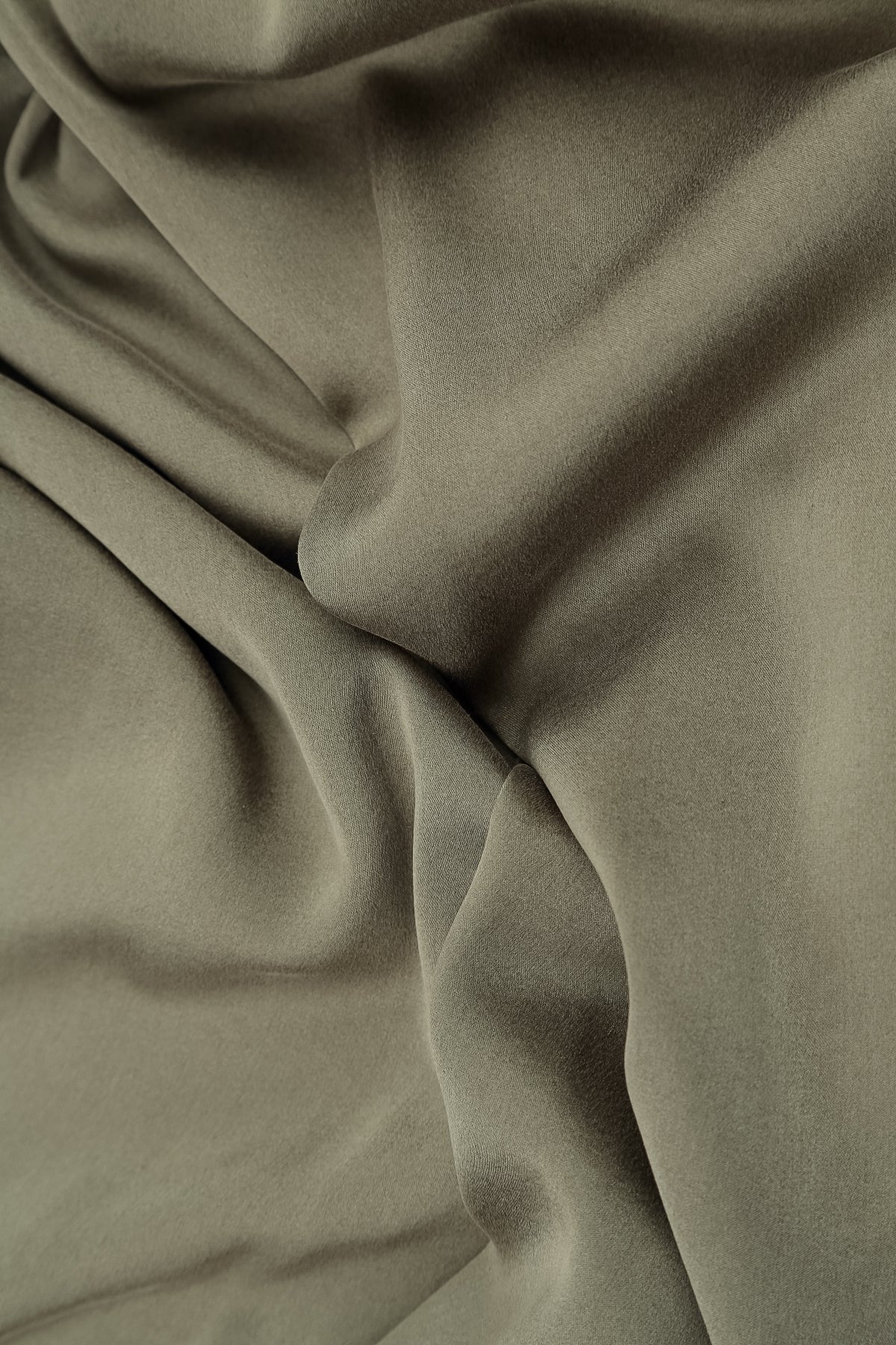 Sleeveless Longer Back Forest Mist Silk Top 5