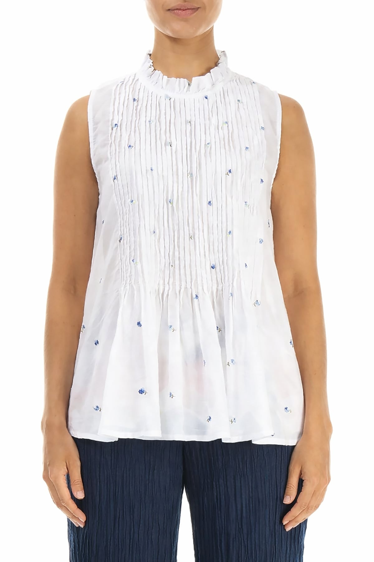 Sleeveless White Embroidered Petals Cotton Blouse 2