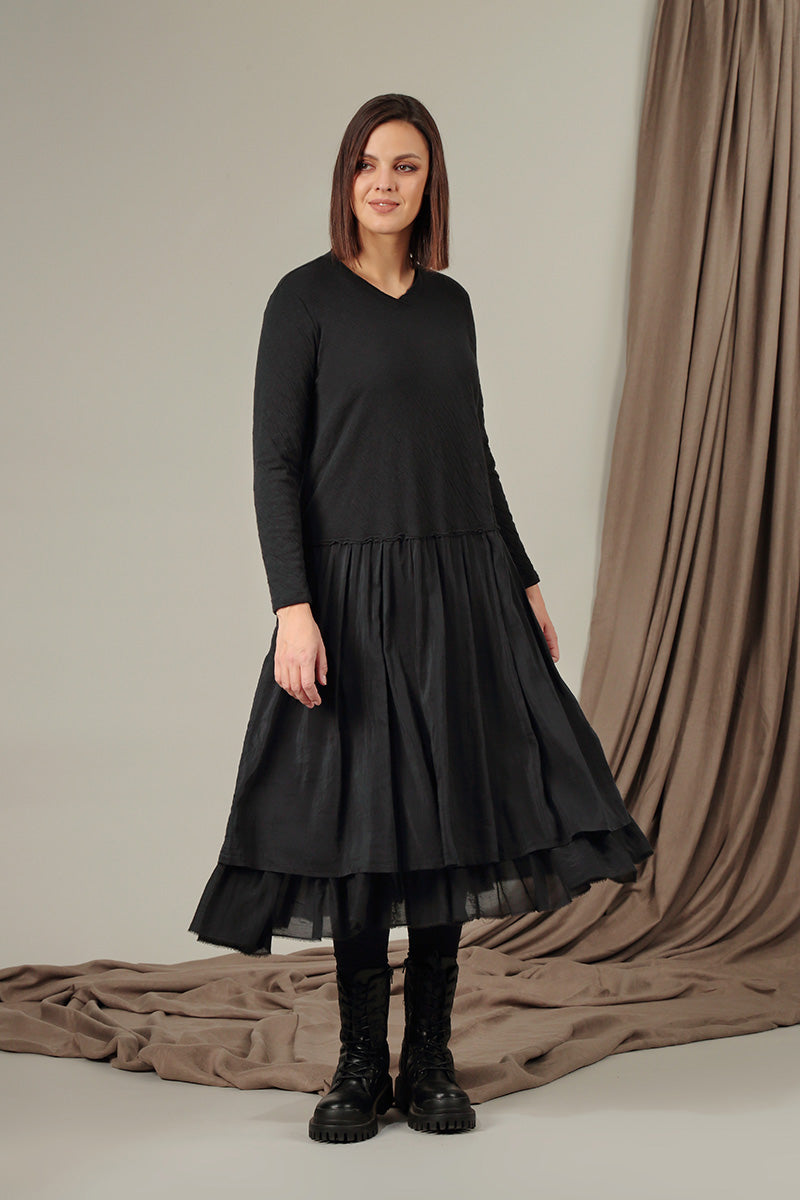 V-Neck Grey Wavy Cotton Dress 6