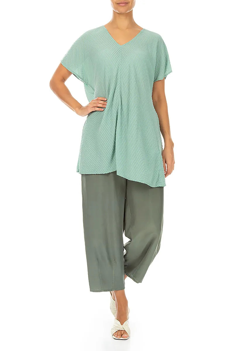 V-Ausschnitt mint gestreifte Seide-Viskose-Bluse