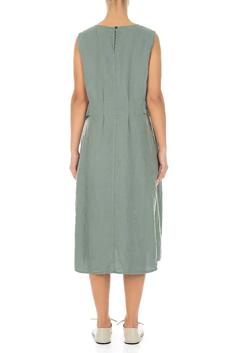 Robe sans manches en lin sauge avec détails à la taille