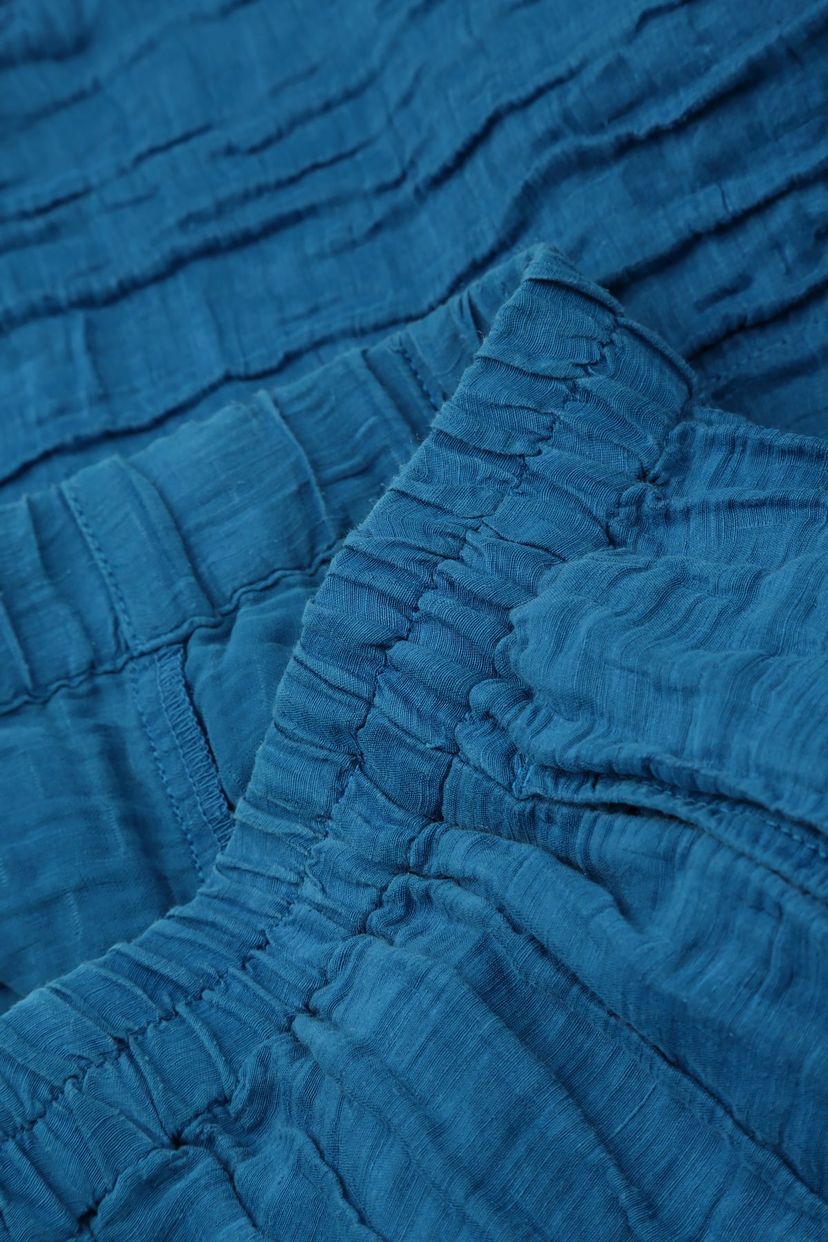 Wide Cropped Crinkled Cobalt Blue Silk Linen Trousers 5