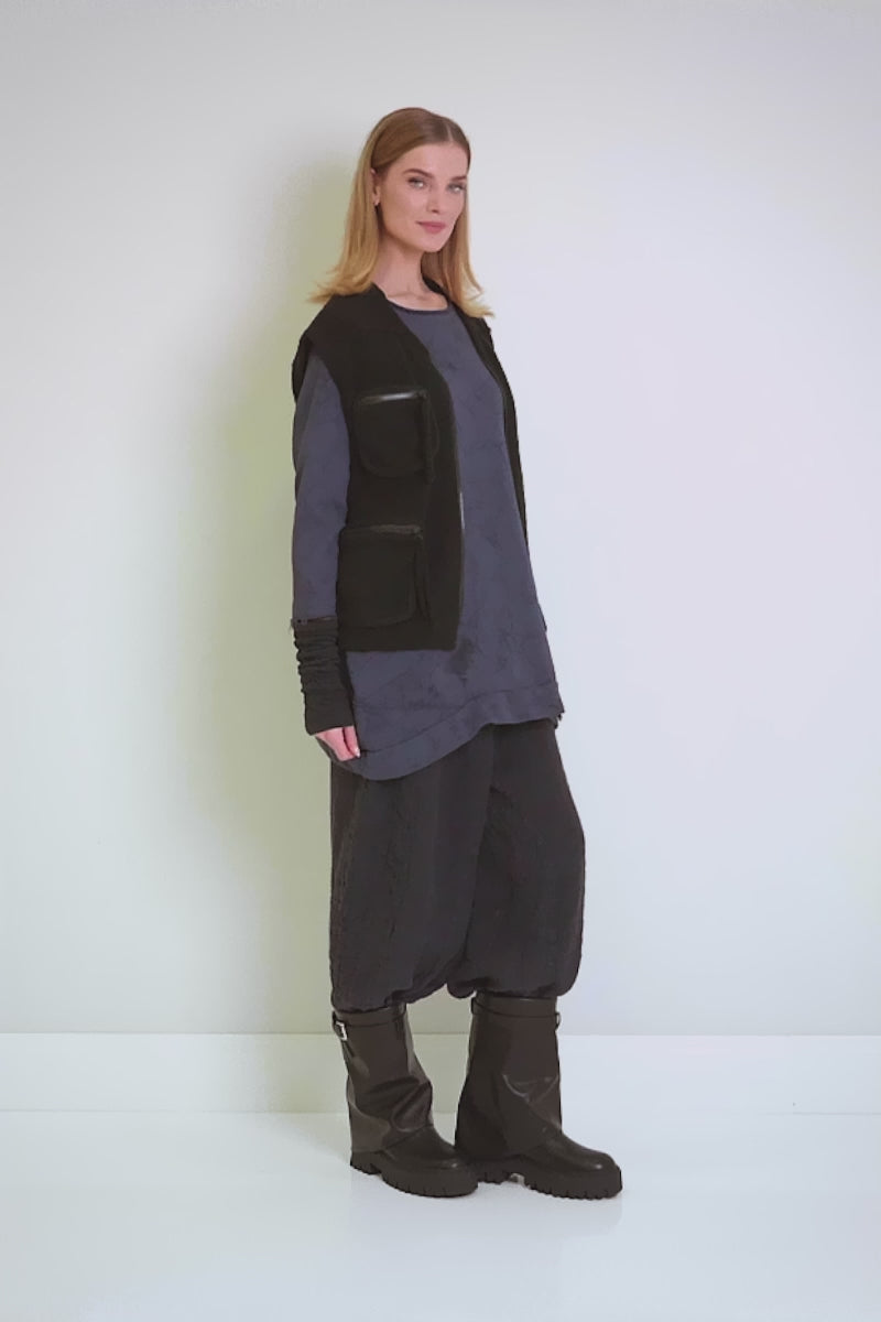 Three Pockets Black Wool Gilet 8