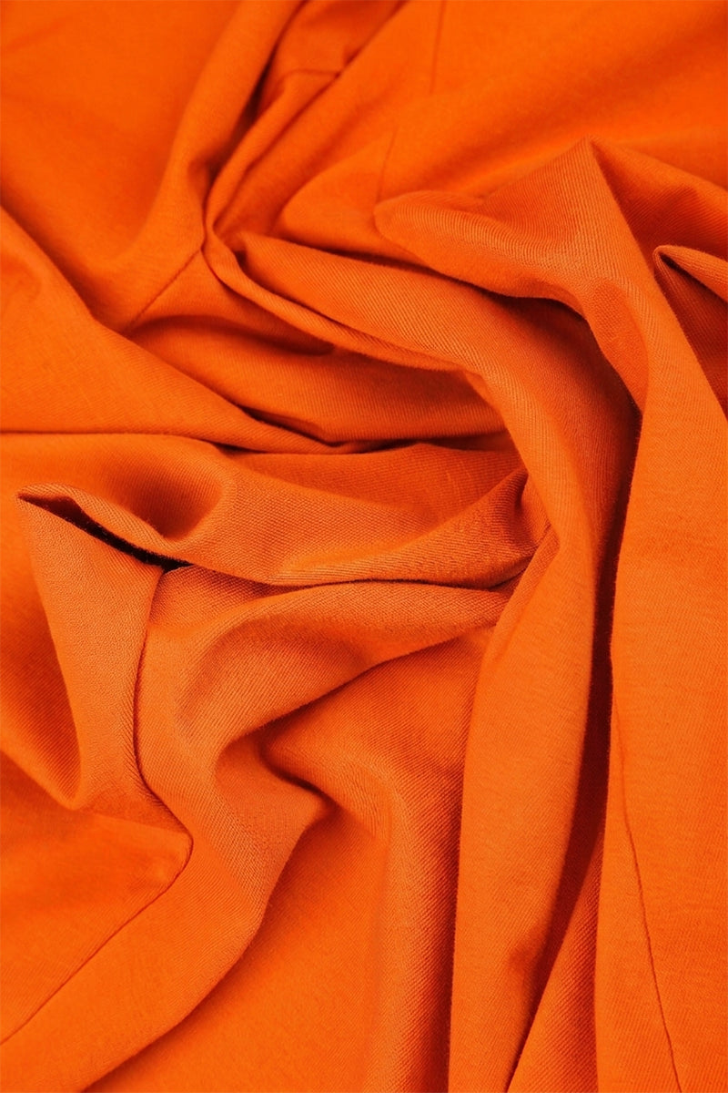 Asymmetrisches flammenorangefarbenes Baumwollkleid