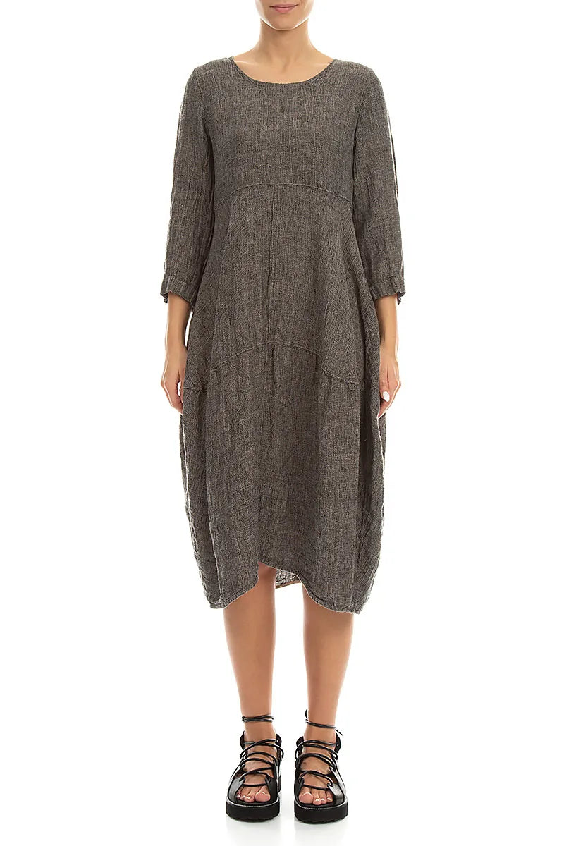 Kleid aus beigefarbenem Leinen mit Ballonmuster