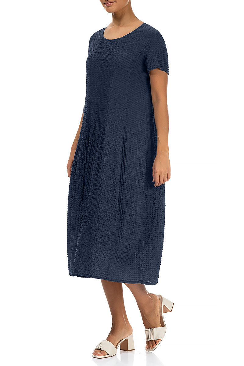 Ballonkleid aus texturierter Seide in Navy