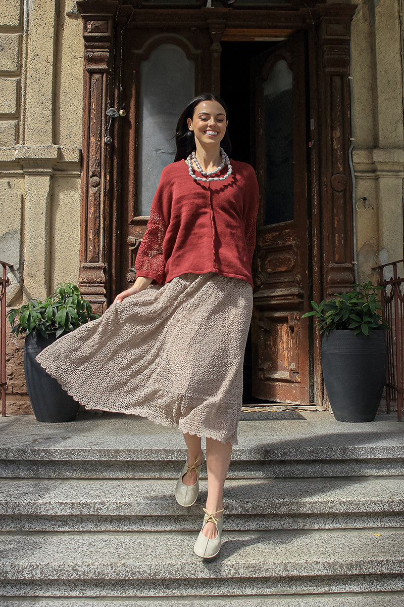 Beige Baumwollrock mit Lochstickerei