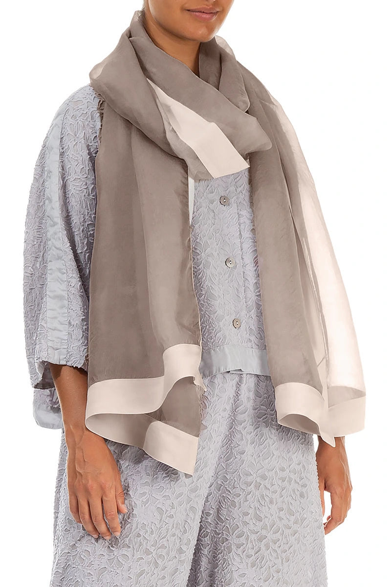 Écharpe en mousseline de soie beige