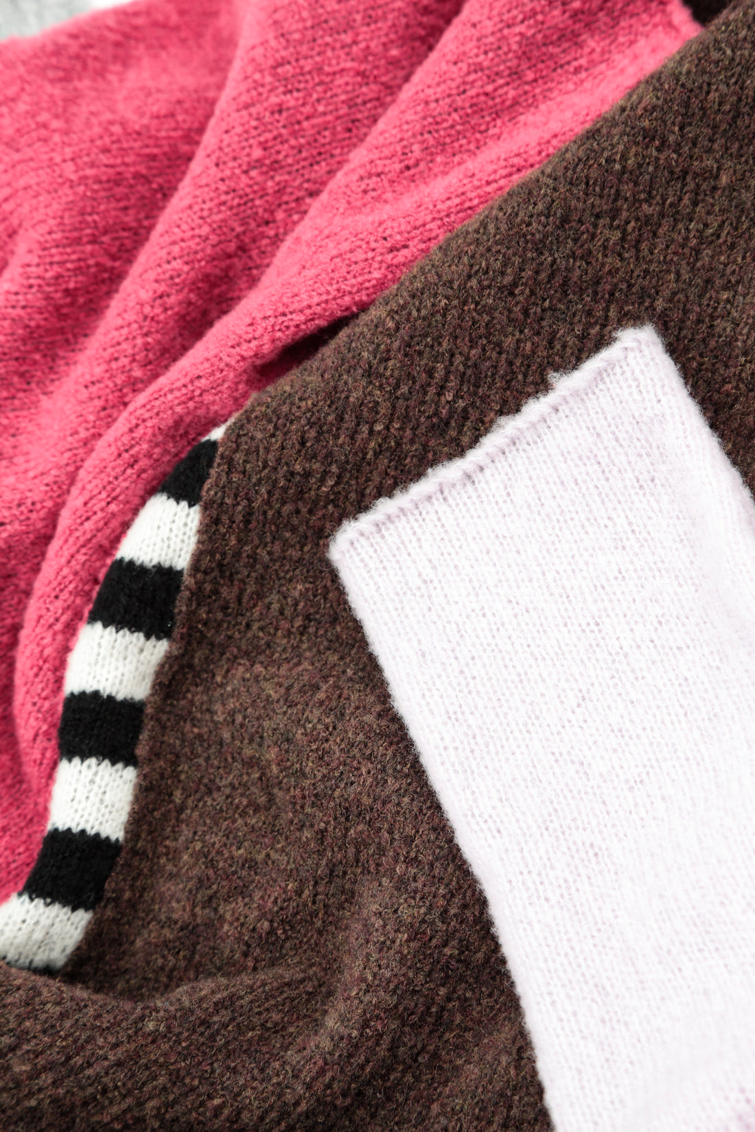 Boxy Colour-Block Rose Brown Wool Sweater 6