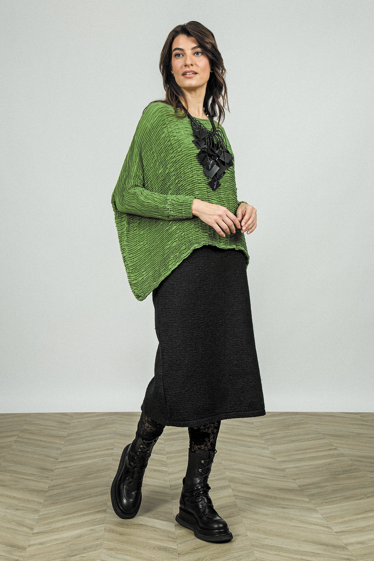 Blouses amples en soie plissée vert trèfle