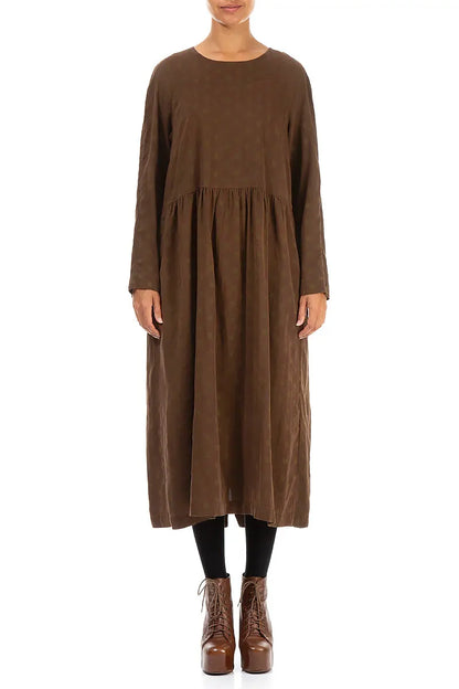 Robe boutonnée en soie cuivrée vieillie à pois dans le dos