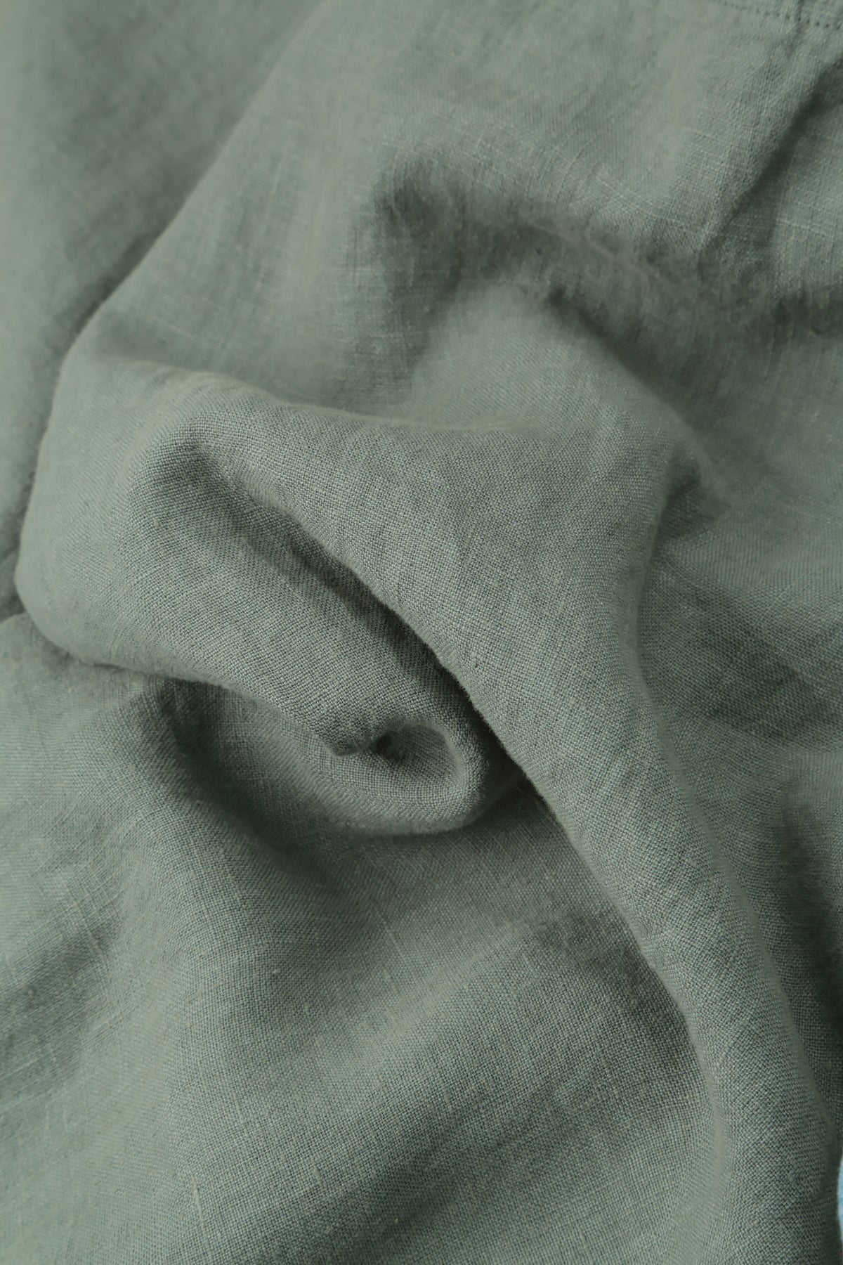 Buttoned Sage Linen Trousers 4