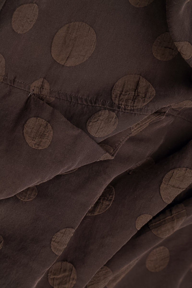 Blouse marron truffe en Soie et Coton bouillonnés à col bénitier