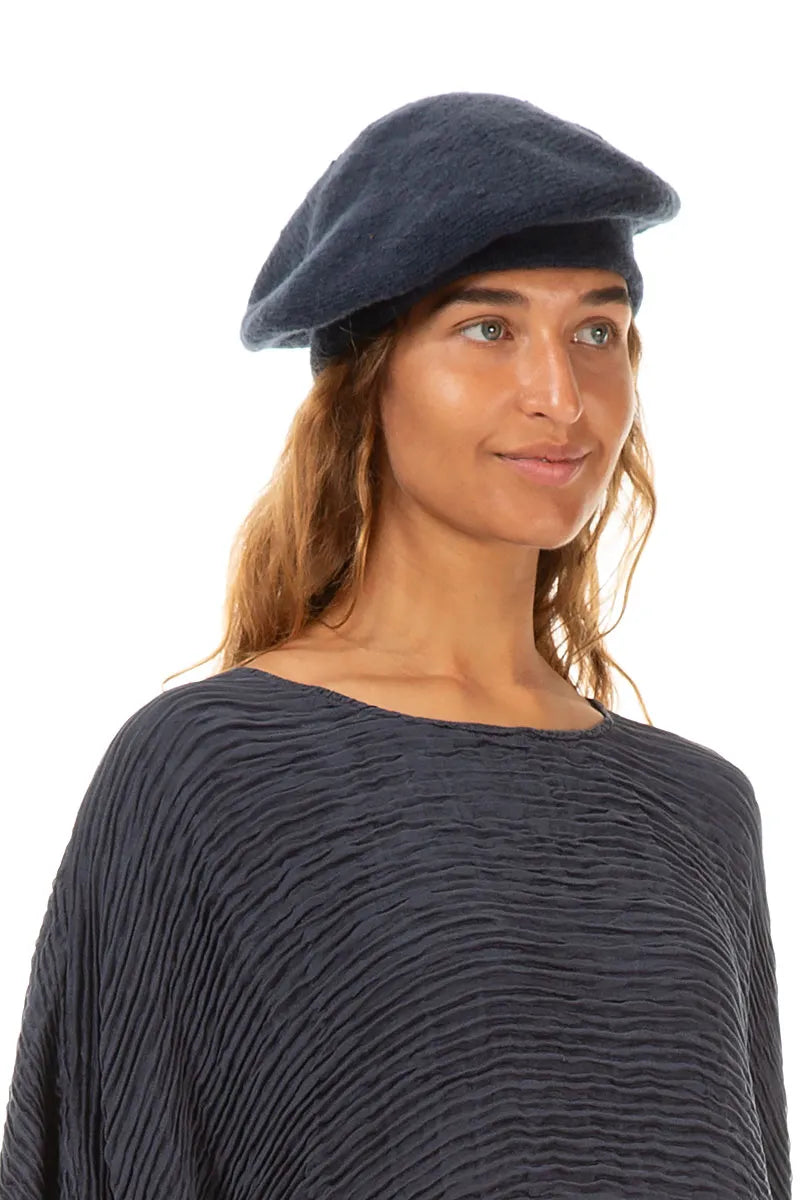 Dark Navy Knitted Wool Beret 1