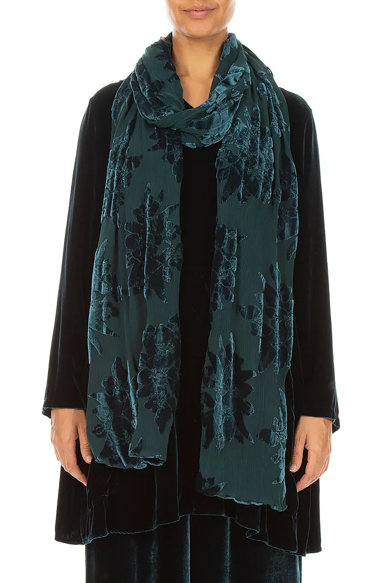 Devoré-Seidensamtschal mit Pfauenblumenmuster