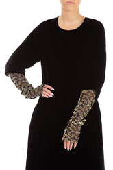 Devoré Petals Gold Silk Velvet Wristlets 2