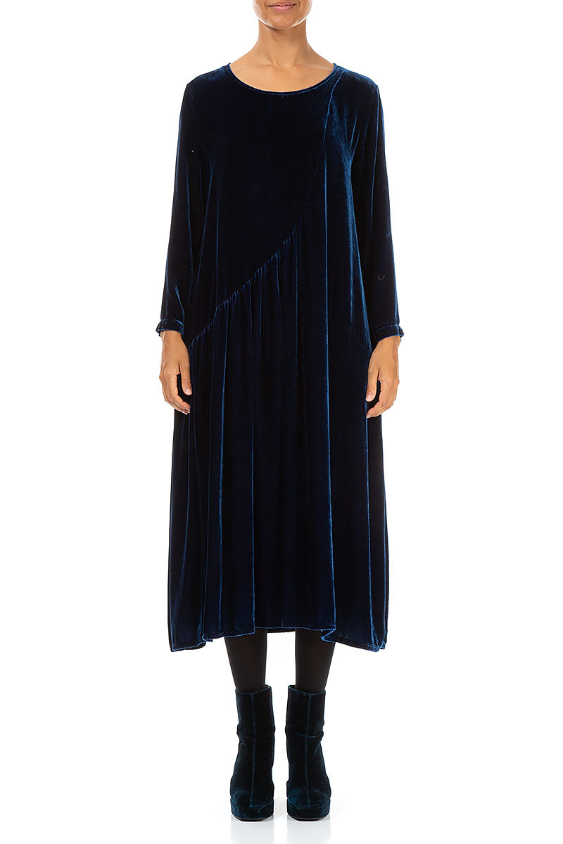 Robe drapée en velours de soie bleu roi