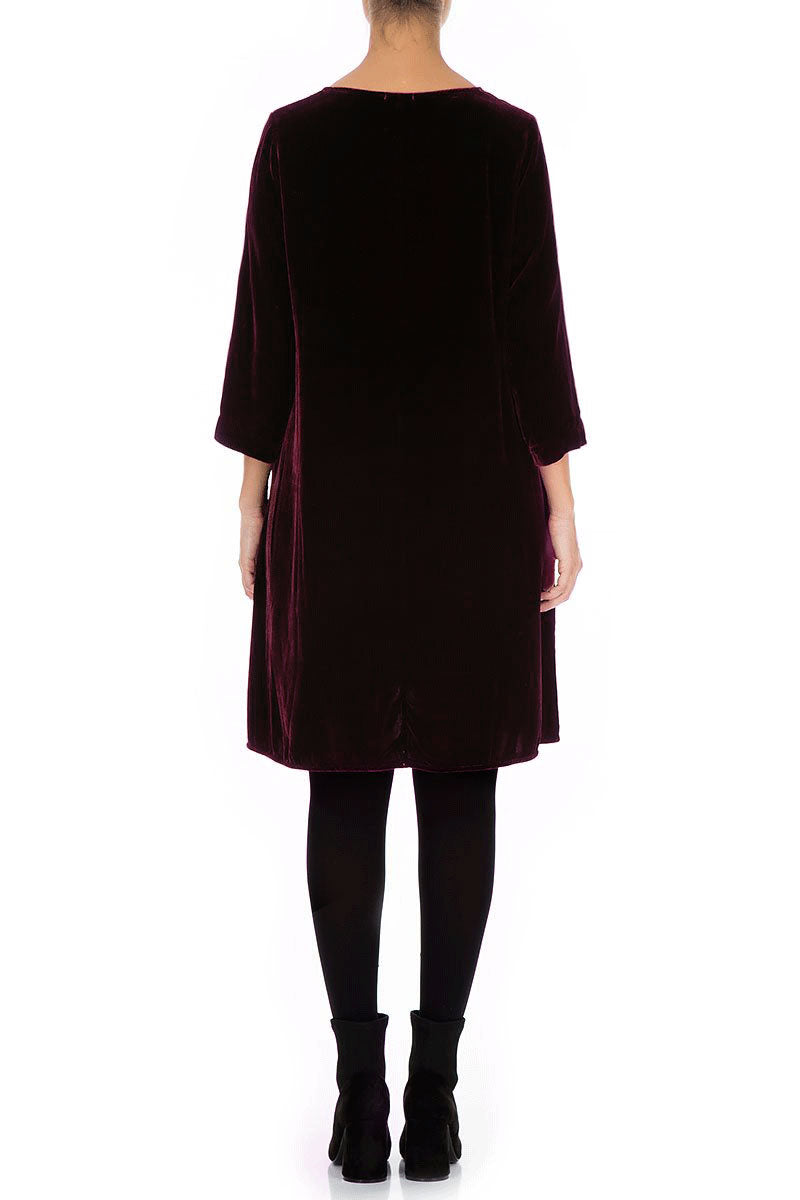 Elegant Magenta Silk Velvet Dress 2