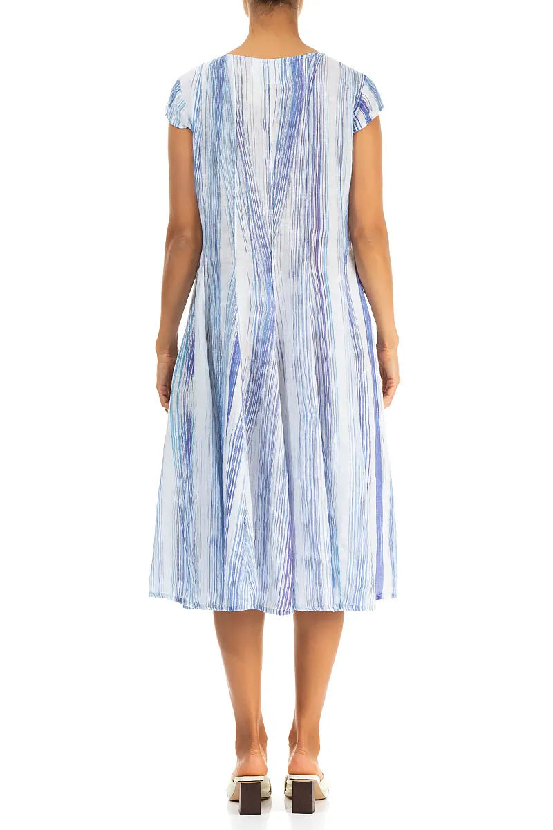Robe évasée en lin rayé bleu délavé