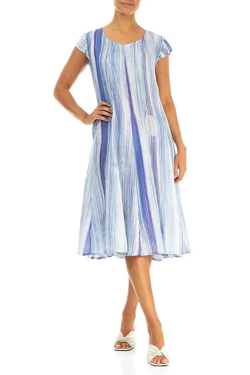 Robe évasée en lin rayé bleu délavé