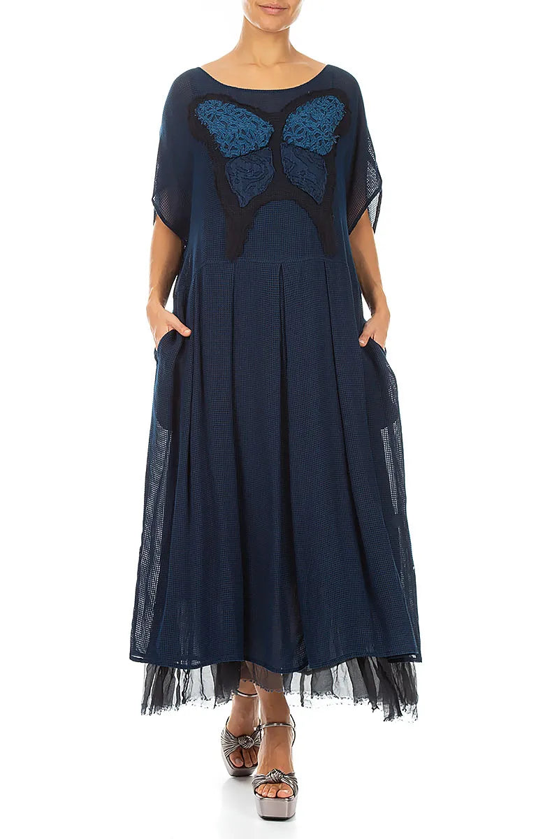 Ausgestelltes Schmetterlingskleid aus marineblauem Netzseide