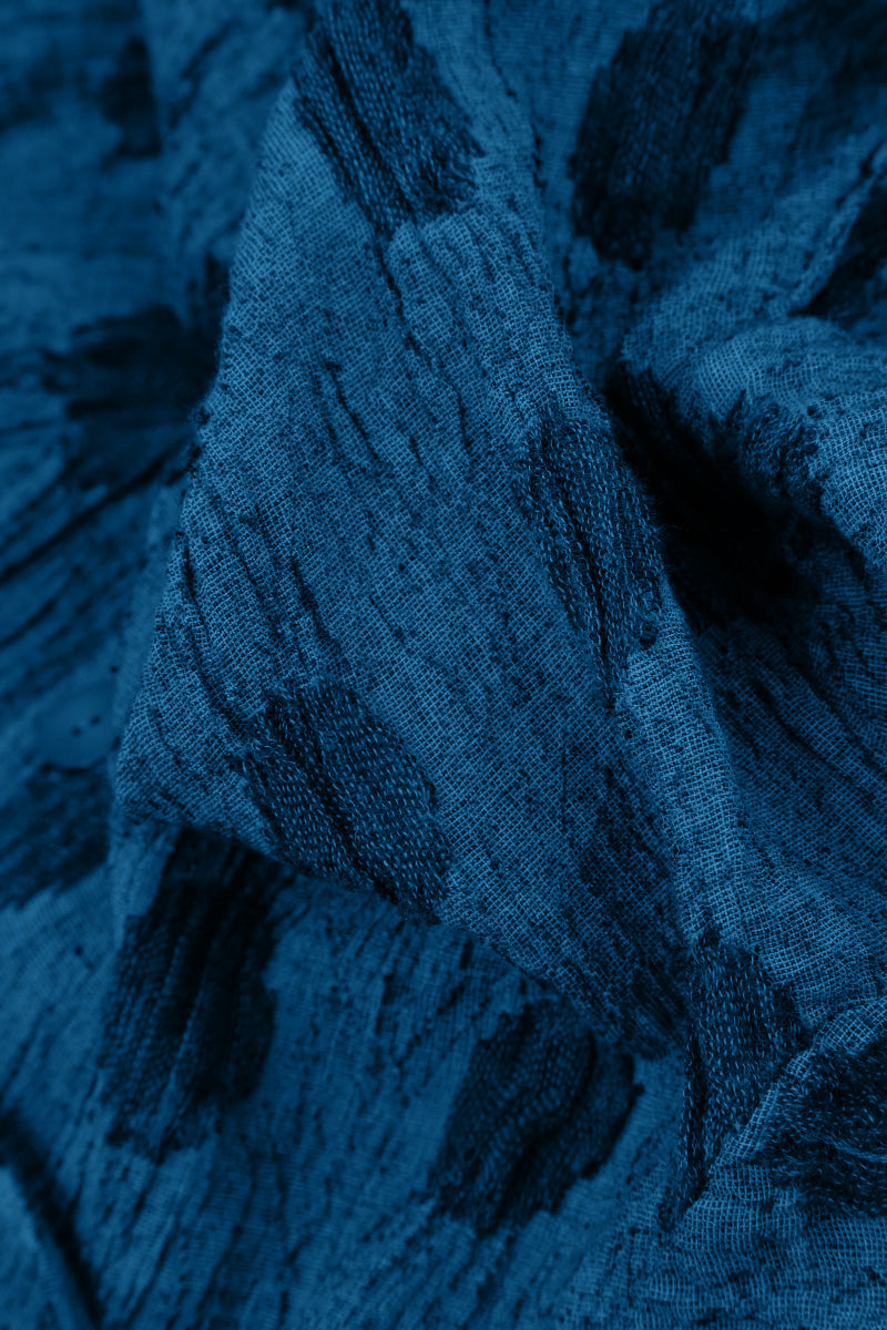 Robe en lin texturé évasée à bulles bleu cobalt