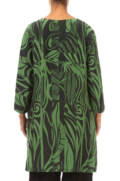 Ausgestellte Tunika aus strukturierter Orbit-Seide und Leinen in Kleeblattgrün
