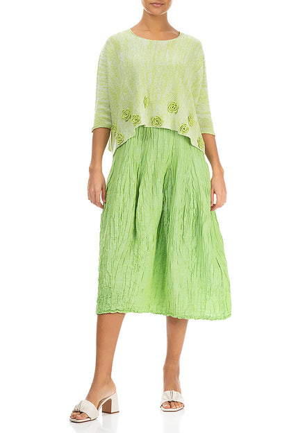 Mit Blumen verzierter melierter Leinenpullover in Limettengrün