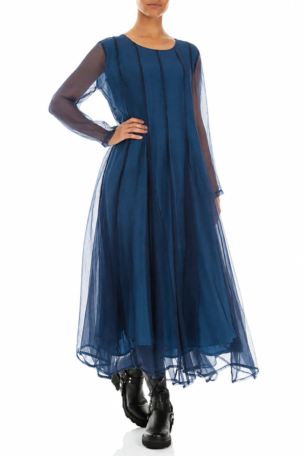 Fließendes azurblaues Seiden-Chiffonkleid