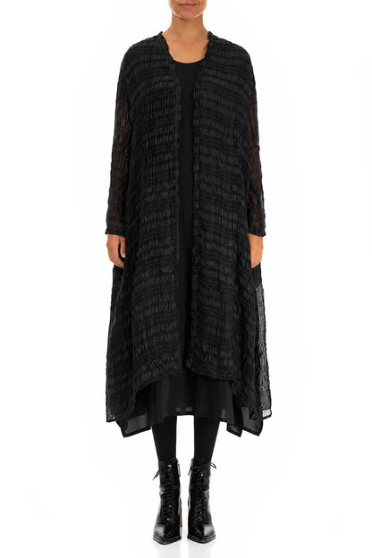Fließende schwarze Jacke aus leichter Seide
